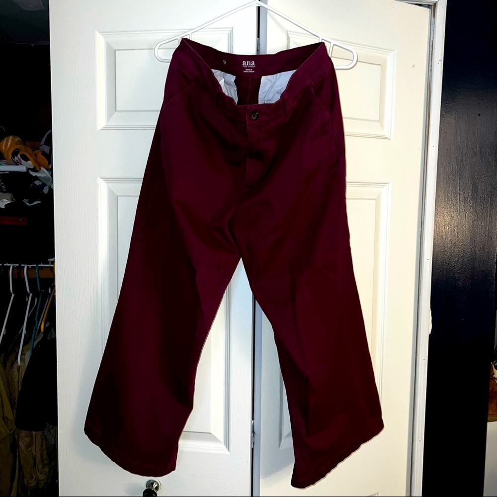 Wide leg, ankle length dress pants